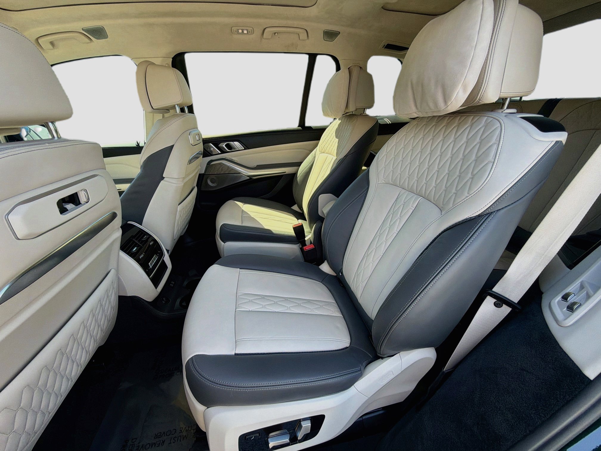 Used 2023 BMW X7 M60i w/ Executive Package AWD/4WD image 23
