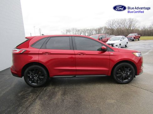 Certified 2024 Ford Edge ST-Line AWD/4WD image 9