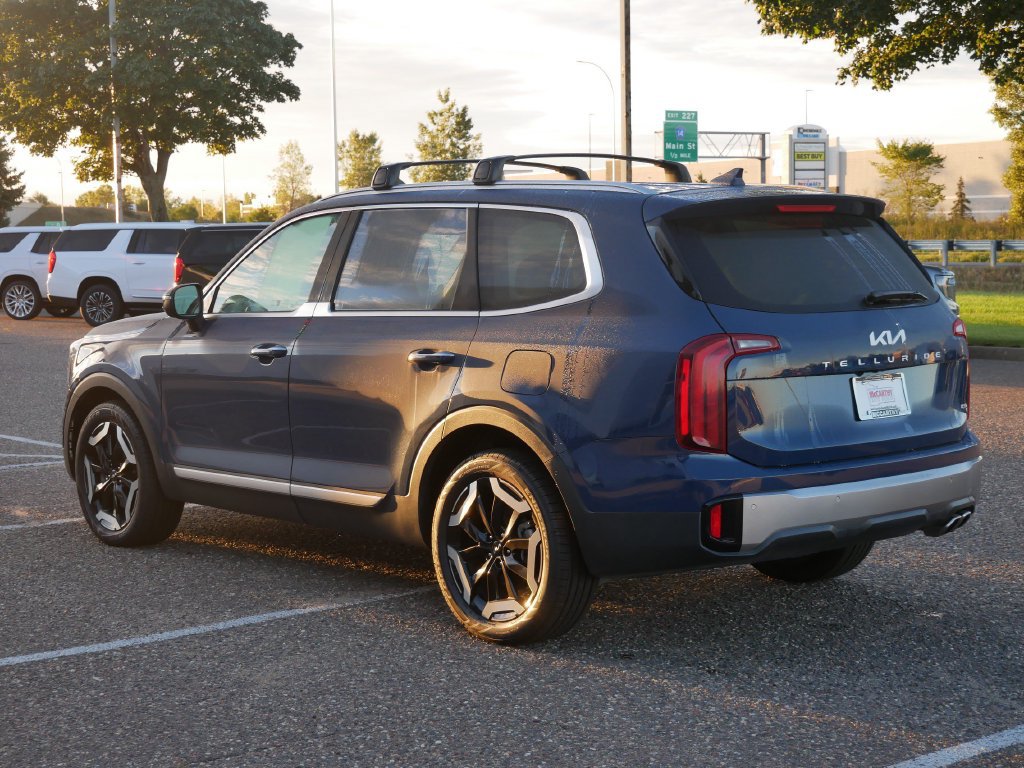 Used 2025 Kia Telluride S AWD/4WD image 7