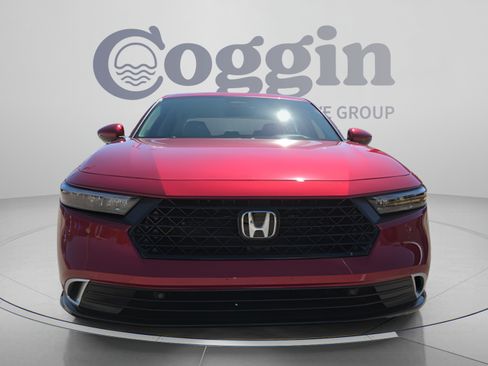 New 2026 Honda Accord Touring image 8
