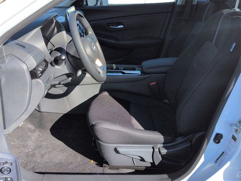 New 2025 Nissan Sentra SV image 14