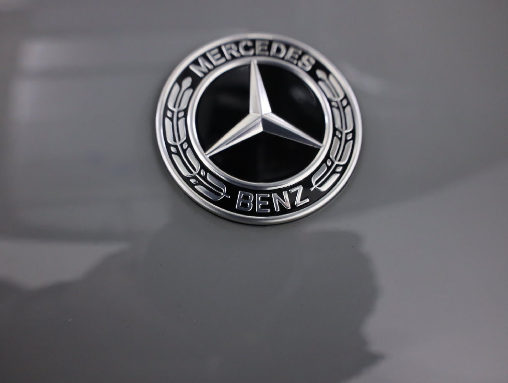 Used 2023 Mercedes-Benz EQS 580 4MATIC SUV image 65