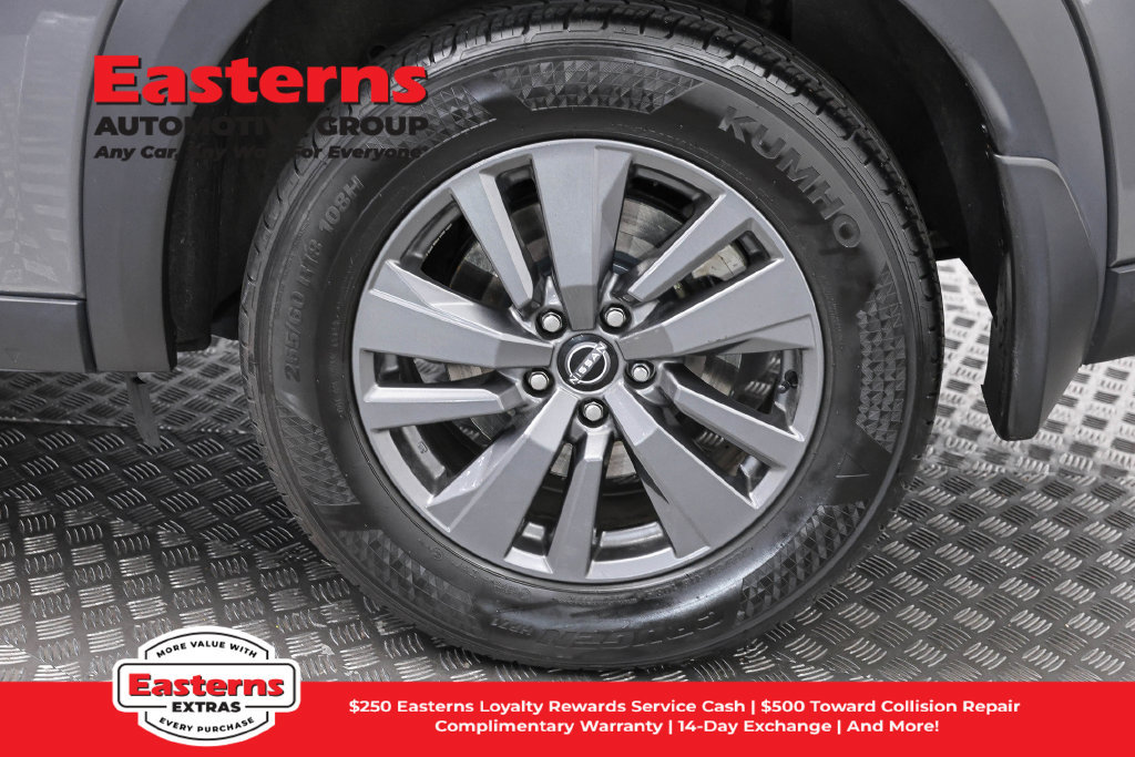 Used 2024 Nissan Pathfinder S AWD/4WD image 35
