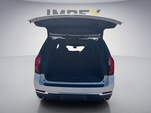 New 2026 GMC Yukon XL Denali AWD/4WD image 32