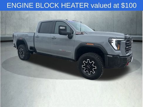 Used 2025 GMC Sierra 2500 AT4X image 9