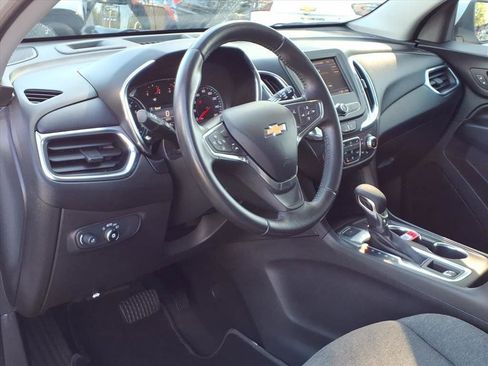 Certified 2022 Chevrolet Equinox LT image 9