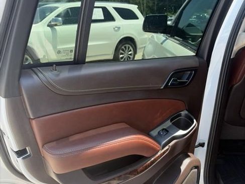 Used 2016 Chevrolet Tahoe LTZ RWD image 34