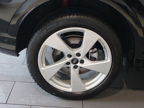 New 2025 Audi Q5 2.0T Premium Plus image 36