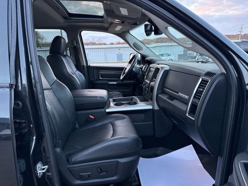 Used 2018 RAM 3500 Laramie image 37