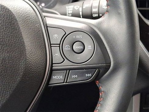 Used 2024 Toyota Corolla Cross Hybrid Nightshade image 21