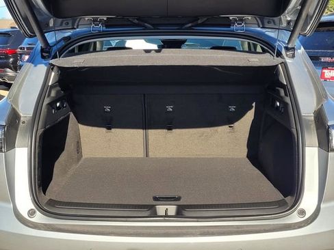 New 2026 Buick Envision Avenir image 9