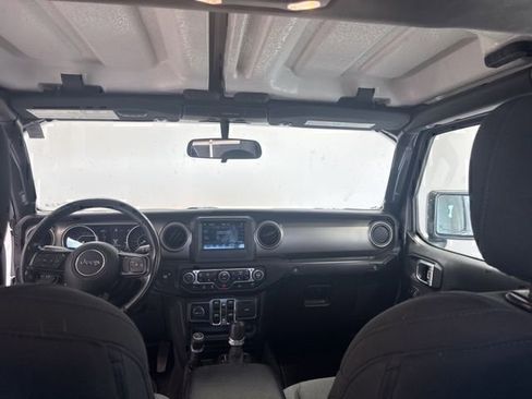 Used 2020 Jeep Gladiator Sport w/ Quick Order Package 24S image 16