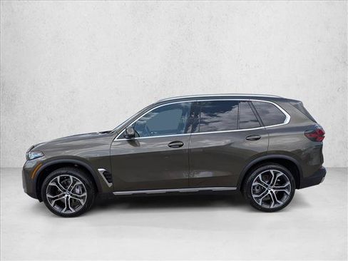 Used 2026 BMW X5 sDrive40i RWD image 9