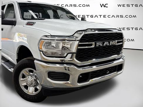 Used 2024 RAM 2500 Tradesman w/ Chrome Appearance Group image 40