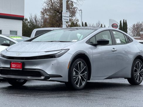 New 2026 Toyota Prius XLE image 2