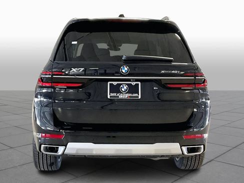 New 2026 BMW X7 xDrive40i w/ Premium Package image 4