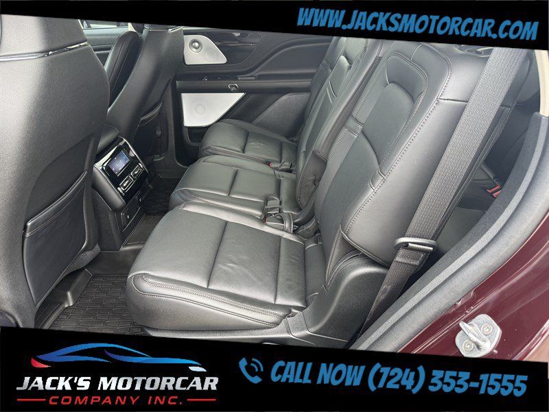 Used 2024 Lincoln Aviator Reserve w/ Equipment Group 201A AWD/4WD image 25