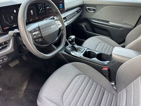 Certified 2025 Kia K4 EX image 12