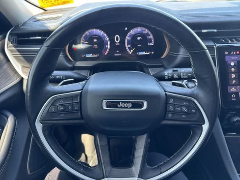 Used 2021 Jeep Grand Cherokee L Limited RWD image 14