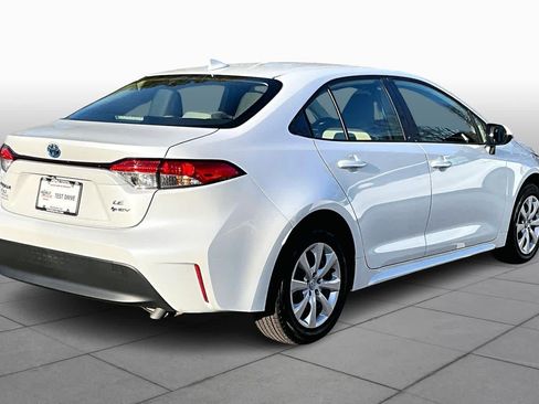 Certified 2025 Toyota Corolla LE image 12