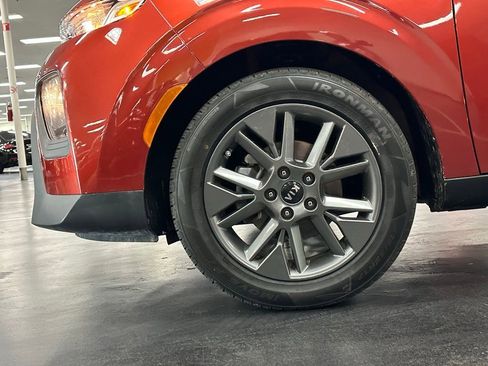 Used 2021 Kia Soul S FWD image 12