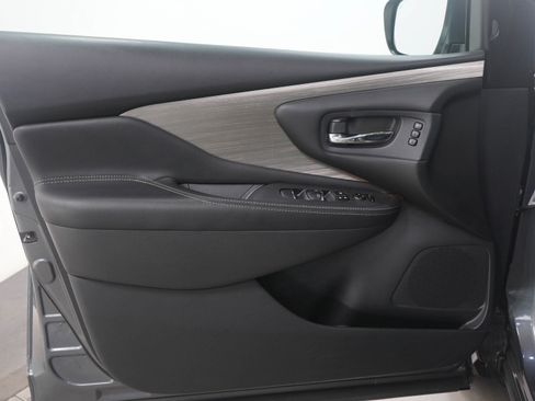 Used 2018 Nissan Murano SL w/ Moonroof Package image 21