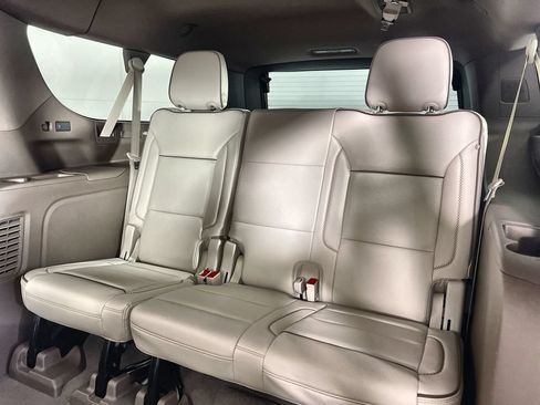 Certified 2025 GMC Yukon XL Denali w/ Denali Reserve Package AWD/4WD image 23