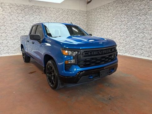 Used 2022 Chevrolet Silverado 1500 Custom w/ LPO, Dark Essentials Package AWD/4WD image 1