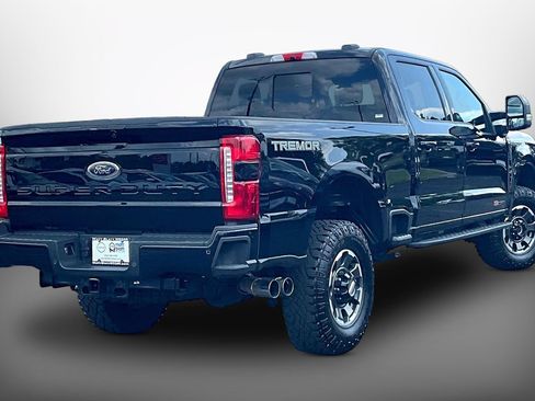 Used 2024 Ford F250 Lariat w/ Lariat Ultimate Package AWD/4WD image 12