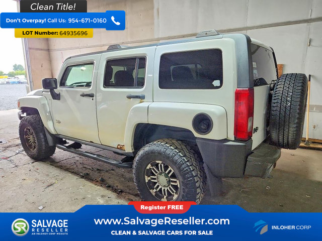 Used 2008 HUMMER H3 Luxury AWD/4WD image 3