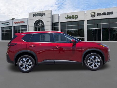 Used 2021 Nissan Rogue SV w/ Premium Package AWD/4WD image 2