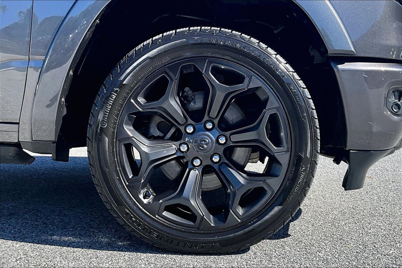 Used 2022 RAM 1500 Limited AWD/4WD image 9