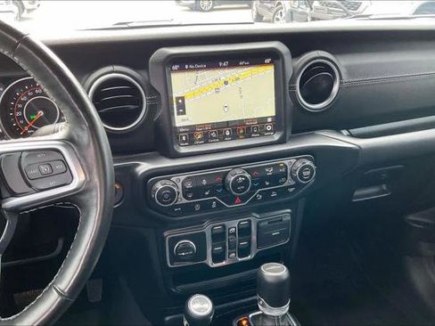 Certified 2021 Jeep Gladiator Overland w/ Popular Equipment Package AWD/4WD image 7