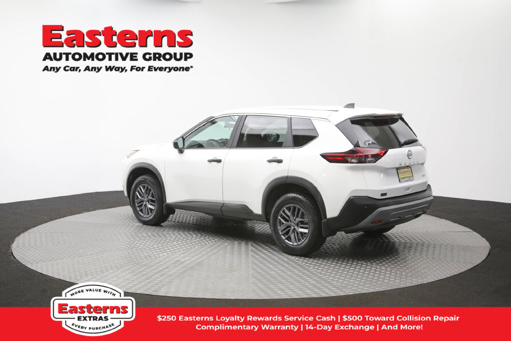 Used 2023 Nissan Rogue S AWD/4WD image 66