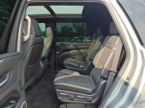 Used 2023 Cadillac Escalade Sport w/ LPO, ONYX Package AWD/4WD image 23