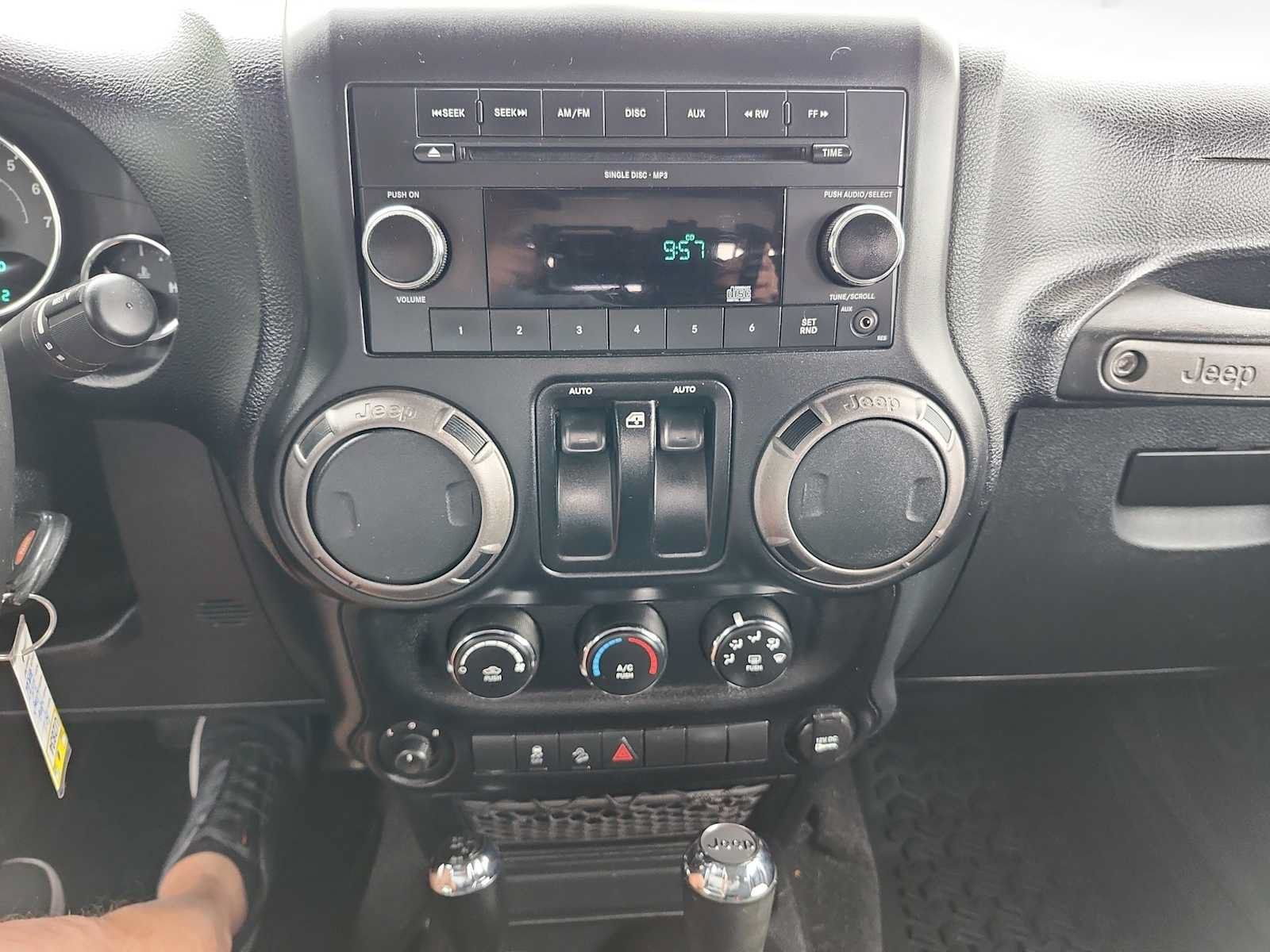 Used 2011 Jeep Wrangler Sport AWD/4WD image 12