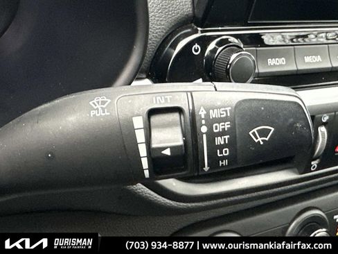 Used 2023 Kia Forte LXS w/ LXS Technology Package image 16