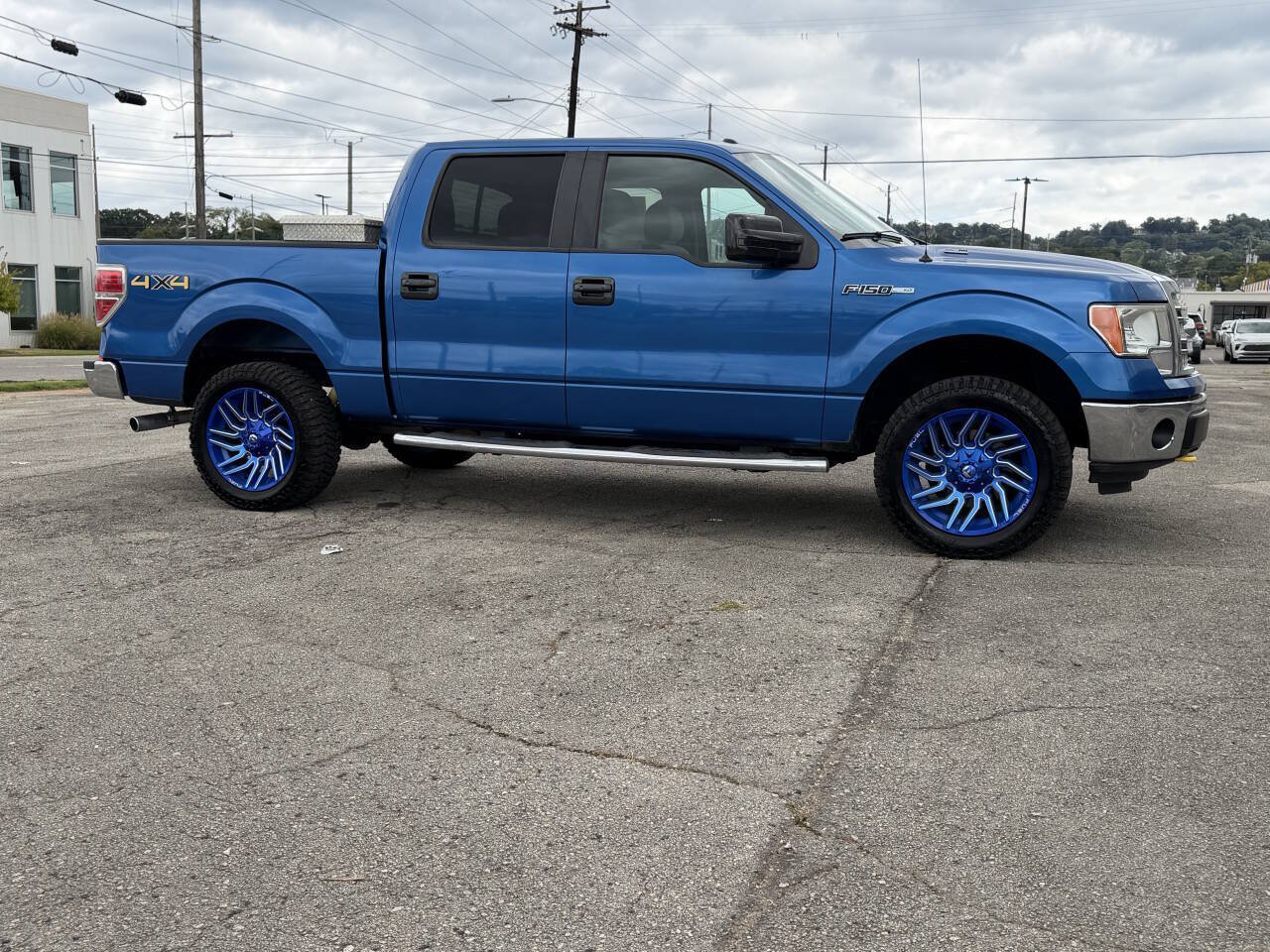 Used 2014 Ford F150 XLT w/ Equipment Group 302A Luxury AWD/4WD image 7