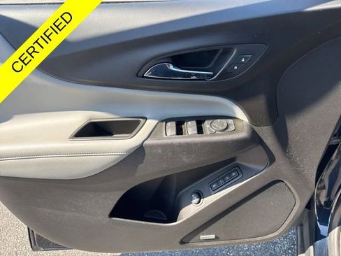 Used 2021 Chevrolet Equinox Premier AWD/4WD image 9