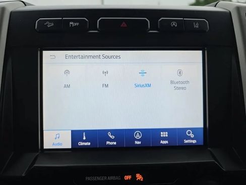 Used 2020 Ford F150 Lariat w/ Equipment Group 502A Luxury AWD/4WD image 25