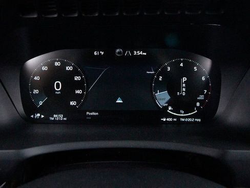 Used 2018 Volvo XC90 T6 Momentum w/ Convenience Package image 14