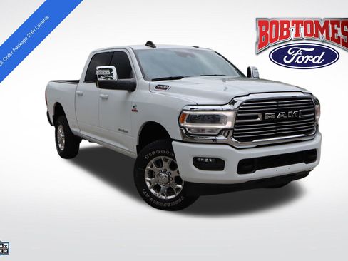 Used 2024 RAM 2500 Laramie w/ Safety Group AWD/4WD image 1
