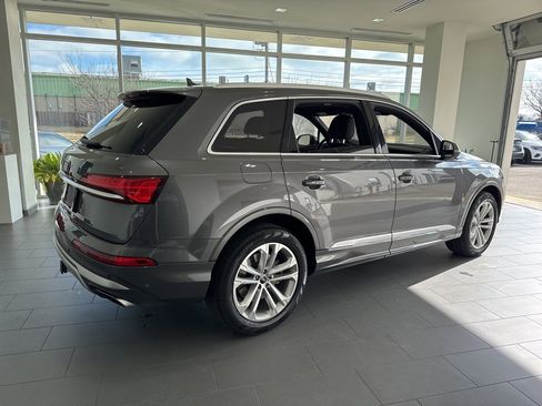 Used 2025 Audi Q7 3.0T Premium Plus image 8
