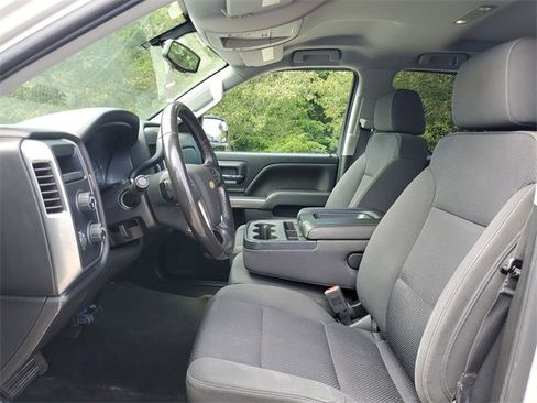 Used 2018 Chevrolet Silverado 1500 LT image 10