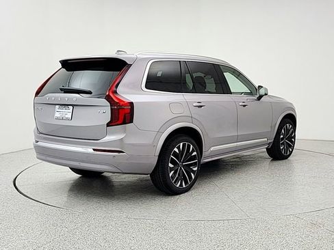 New 2026 Volvo XC90 T8 Plus w/ Protection Package AWD/4WD image 5