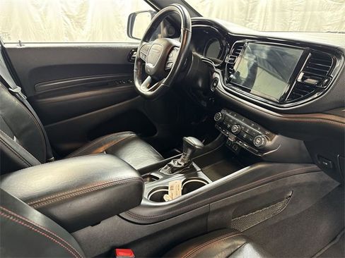 Used 2024 Dodge Durango GT image 31