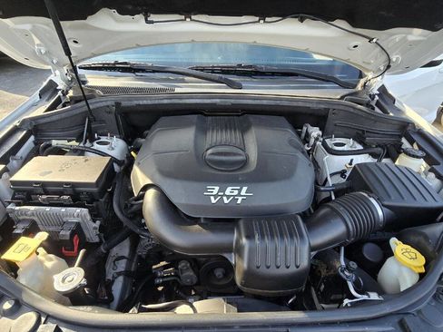 Used 2014 Jeep Grand Cherokee Laredo image 21