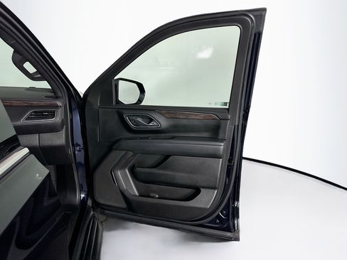 Used 2023 Chevrolet Tahoe LS RWD image 31
