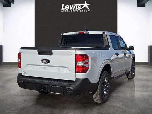 New 2026 Ford Maverick XLT image 4
