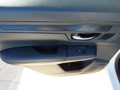 Used 2025 Honda CR-V Sport-L image 31